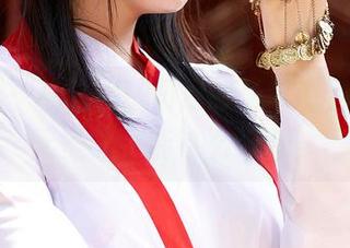 蜜桃社 – 看，看！初月的吊带图包，原来无圣光也能这么好看！