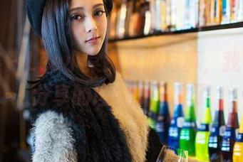 青豆客 – Lee小棠兔女郎写真，我发现我分享的理由就是爱了