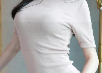 青豆客 – 施忆佳这粉色是心机吗？私拍资源藏得太深！
