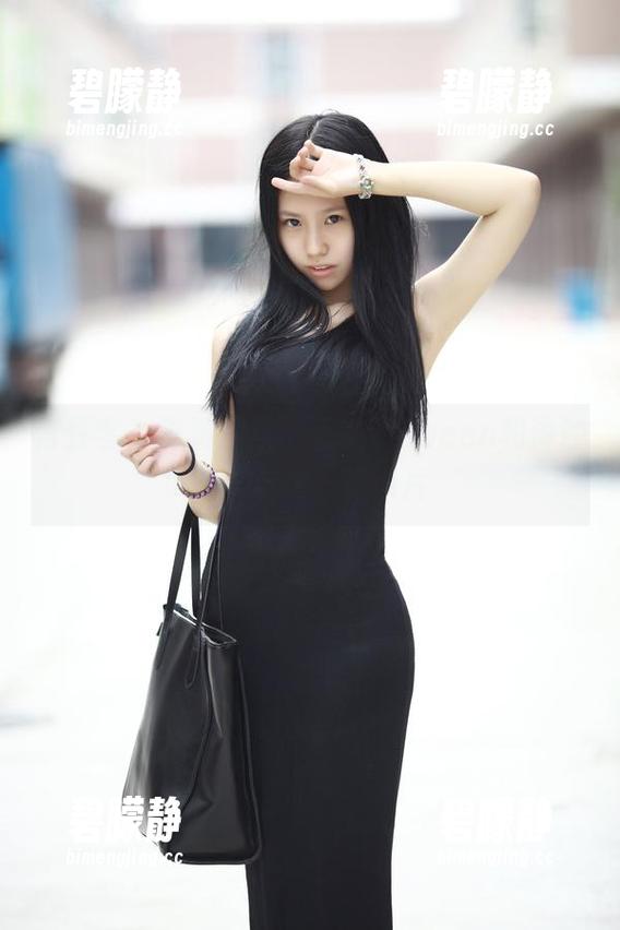 青豆客 - 高清图集：王婉悠Queen和海沙的“友谊”纪录片