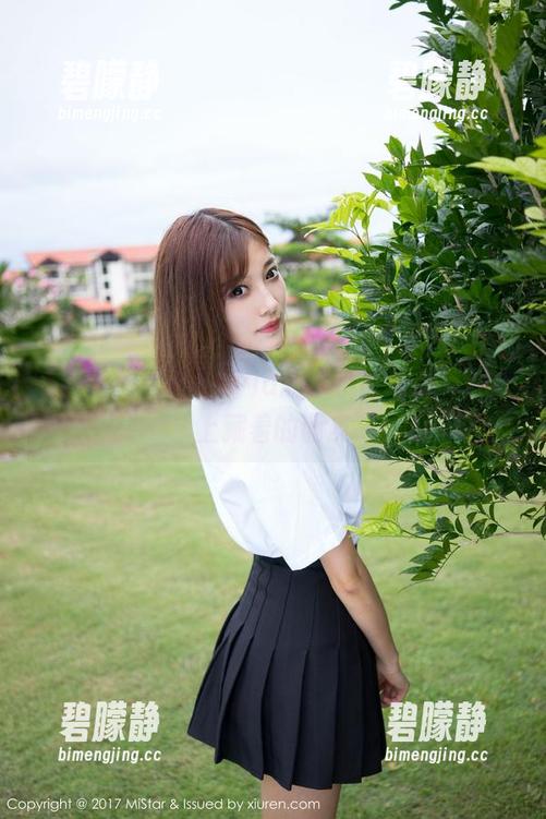 魅妍社-易阳Silvia 魅妍社 - 易阳Silvia的水手服写真,网盘上藏着的调皮