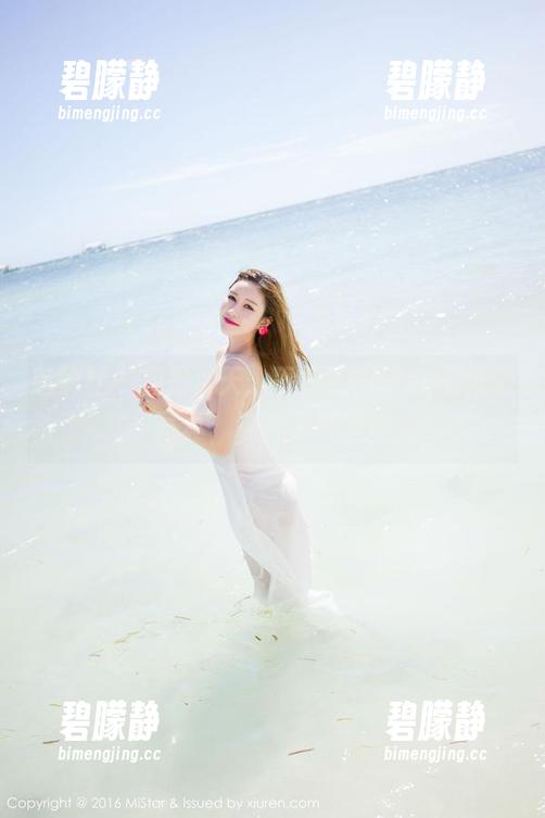 魅妍社 - 拥抱夏天：王婉悠Queen的海边写真，连沙子都爱她